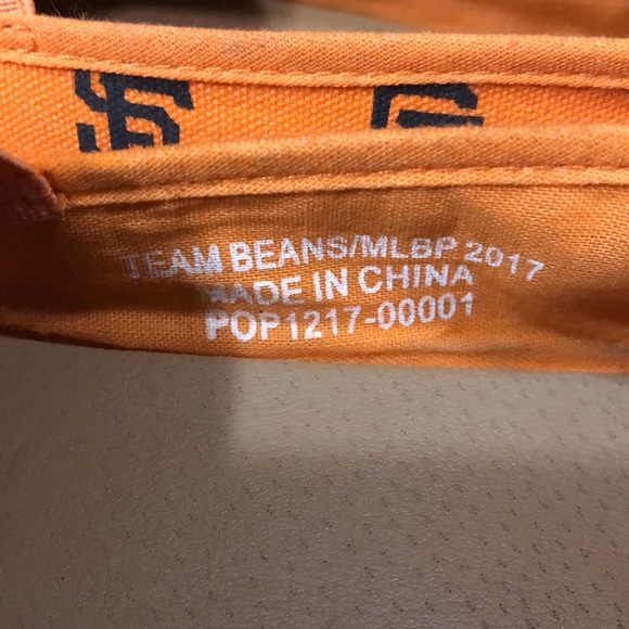 SF Giants women’s canvas shoes by Team Beans size medium (9) - Picture 4 of 6